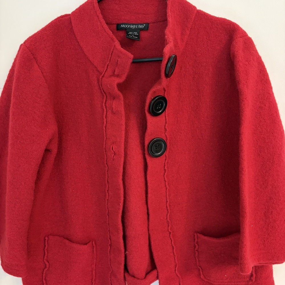 Moonlight Bay 100% Wool Women's Large Red Sweater Pockets Buttons‎ 3/4 Sleeve - Picture 2 of 6